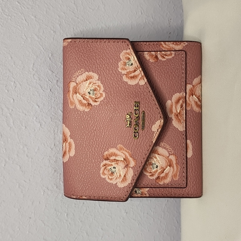 Coach wallet pink floral